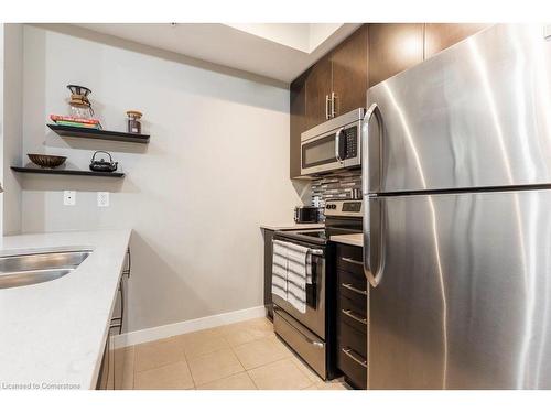 206-85 Robinson Street Street, Hamilton, ON - Indoor Photo Showing Kitchen With Double Sink