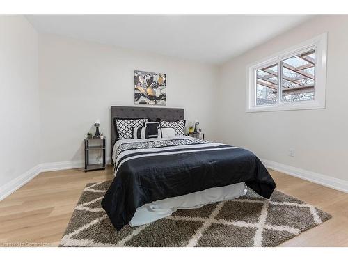 295 Glennie Avenue, Hamilton, ON - Indoor Photo Showing Bedroom