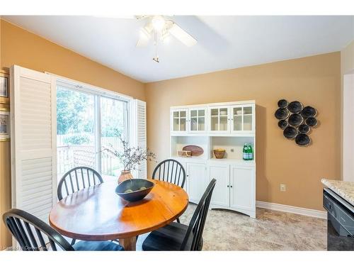 35-10 Wentworth Drive, Grimsby, ON - Indoor Photo Showing Dining Room