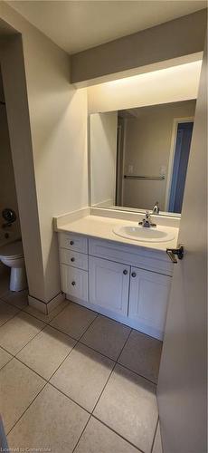 715-20 North Shore Boulevard W, Burlington, ON - Indoor Photo Showing Bathroom