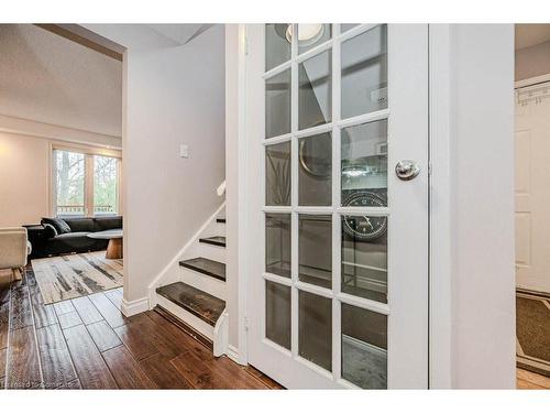 1268 Consort Crescent, Burlington, ON - Indoor Photo Showing Other Room