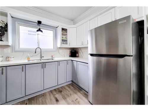 C-47 Metcalfe Crescent, Brantford, ON - Indoor Photo Showing Kitchen With Double Sink