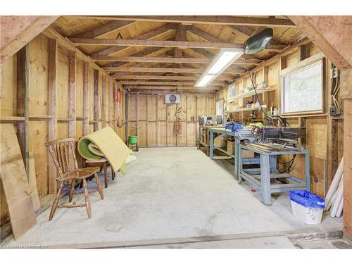 22 East 44Th Street, Hamilton, ON - Indoor Photo Showing Basement