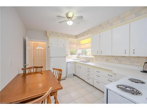 26 Reid Manor, Toronto, ON - Indoor Photo Showing Kitchen With Double Sink