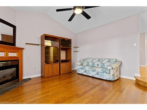 107 Dorchester Drive, Grimsby, ON - Indoor Photo Showing Living Room With Fireplace