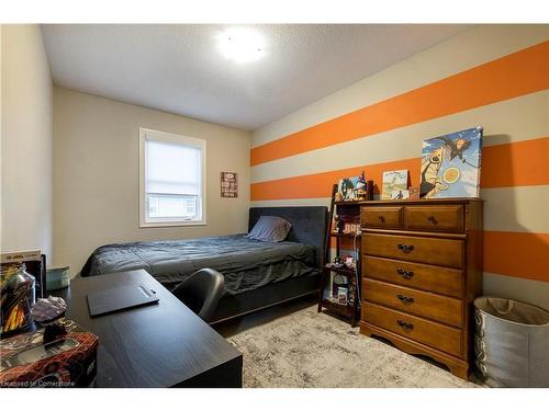 77-535 Margaret Street, Cambridge, ON - Indoor Photo Showing Bedroom