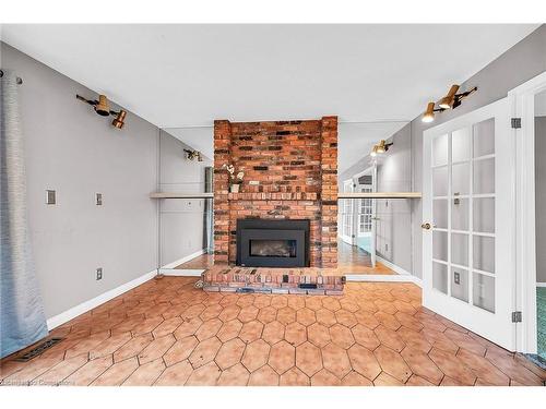 1281 Abbey Court, Burlington, ON - Indoor Photo Showing Living Room With Fireplace