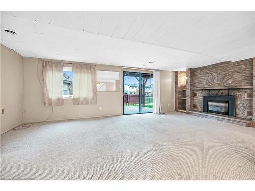 1281 Abbey Court, Burlington, ON - Indoor With Fireplace