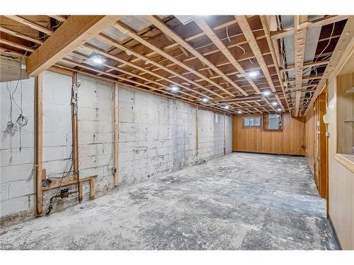 58 Duncombe Drive, Hamilton, ON - Indoor Photo Showing Basement