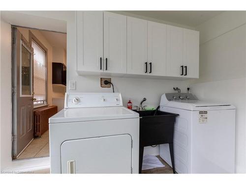 173 Oak Avenue, Hamilton, ON - Indoor Photo Showing Laundry Room