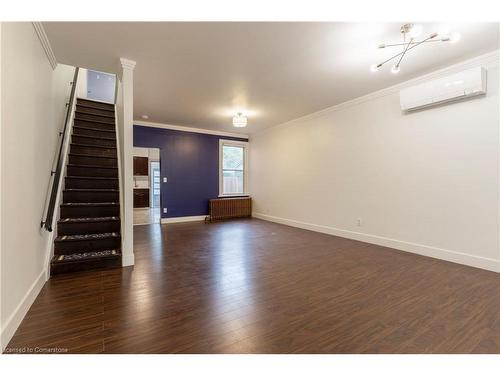 173 Oak Avenue, Hamilton, ON - Indoor Photo Showing Other Room