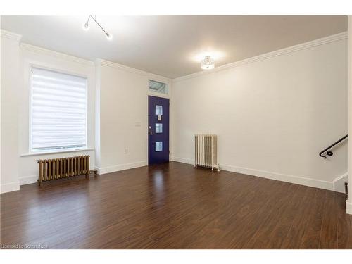 173 Oak Avenue, Hamilton, ON - Indoor Photo Showing Other Room