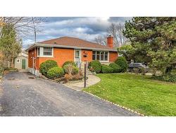 1371 Mountain Grove Avenue  Burlington, ON L7P 2H1