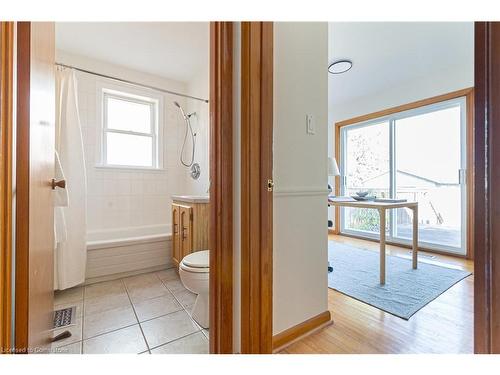 1371 Mountain Grove Avenue, Burlington, ON - Indoor Photo Showing Other Room