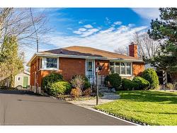 1371 Mountain Grove Avenue  Burlington, ON L7P 2H1