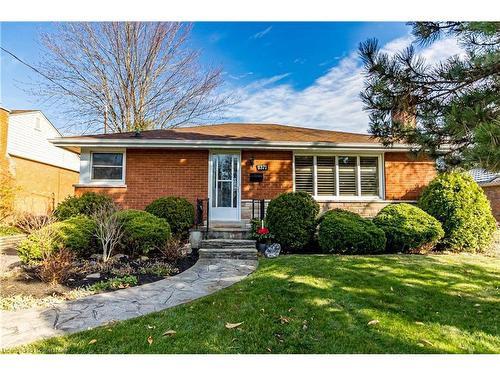 1371 Mountain Grove Avenue, Burlington, ON - Outdoor