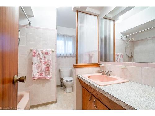 375 Bunting Road, St. Catharines, ON - Indoor Photo Showing Bathroom