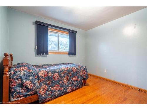 375 Bunting Road, St. Catharines, ON - Indoor Photo Showing Bedroom