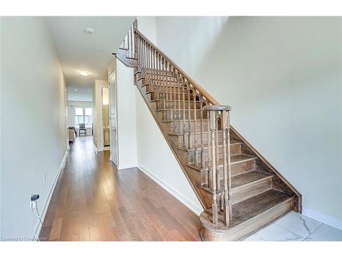 14 Ellis Avenue, Caledonia, ON - Indoor Photo Showing Other Room