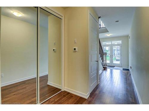 14 Ellis Avenue, Caledonia, ON - Indoor Photo Showing Other Room