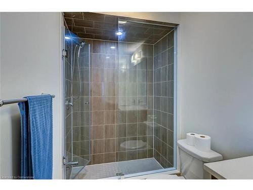 14 Ellis Avenue, Caledonia, ON - Indoor Photo Showing Bathroom