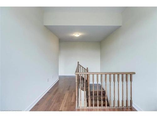 14 Ellis Avenue, Caledonia, ON - Indoor Photo Showing Other Room