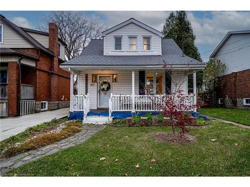 157 East 19Th Street, Hamilton, ON - Outdoor With Deck Patio Veranda