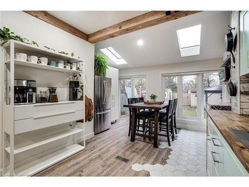 157 East 19Th Street, Hamilton, ON - Indoor Photo Showing Dining Room