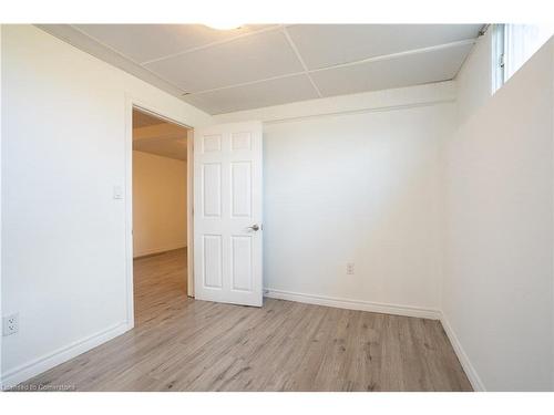 Basement-70 Lampman Crescent, Thorold, ON - Indoor Photo Showing Other Room