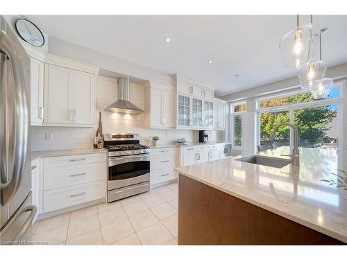 143 Valmont Street, Ancaster, ON - Indoor Photo Showing Kitchen With Upgraded Kitchen