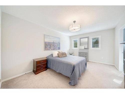 143 Valmont Street, Ancaster, ON - Indoor Photo Showing Bedroom