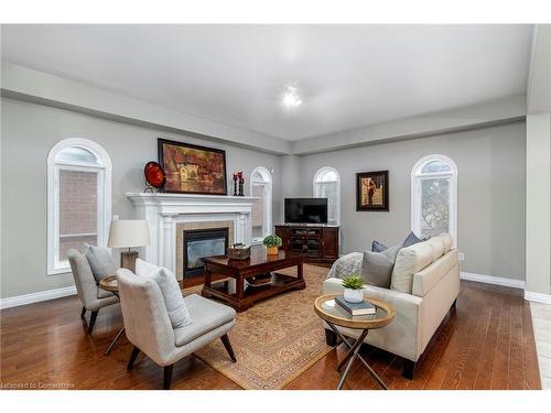 49 Conrad Place, Grimsby, ON - Indoor Photo Showing Living Room With Fireplace