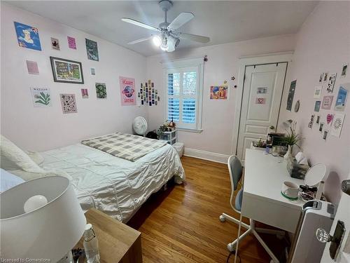 57 Newton Avenue, Hamilton, ON - Indoor Photo Showing Bedroom