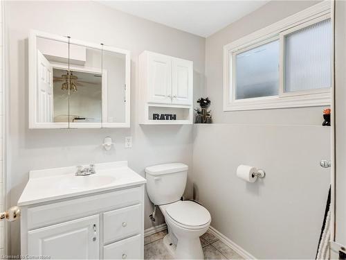 103 Williamson Drive, Haldimand County, ON - Indoor Photo Showing Bathroom