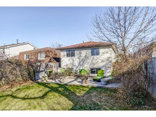 5014 Brady Avenue, Burlington, ON - Outdoor