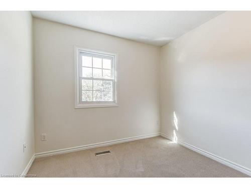 21-1415 Hazelton Boulevard, Burlington, ON - Indoor Photo Showing Other Room