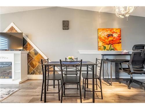 45 Woodland Drive, Welland, ON - Indoor Photo Showing Dining Room