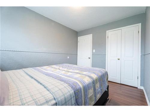 45 Woodland Drive, Welland, ON - Indoor Photo Showing Bedroom