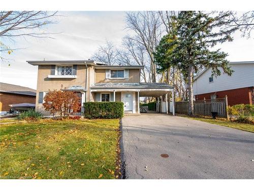 47 Bobolink Road, Hamilton, ON - Outdoor With Facade