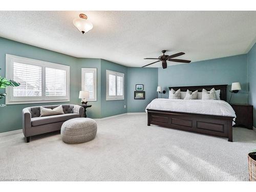 2514 Nicklaus Court, Burlington, ON - Indoor Photo Showing Bedroom