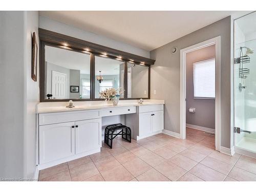 2514 Nicklaus Court, Burlington, ON - Indoor Photo Showing Bathroom