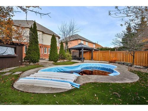 2514 Nicklaus Court, Burlington, ON - Outdoor With In Ground Pool With Backyard