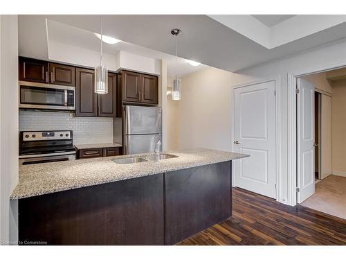 206-2393 Bronte Road, Oakville, ON - Indoor Photo Showing Kitchen With Double Sink