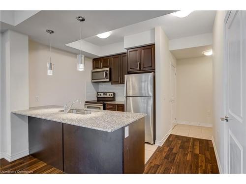 206-2393 Bronte Road, Oakville, ON - Indoor Photo Showing Kitchen With Double Sink