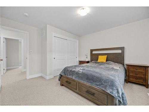 895 Burwell Street, Fort Erie, ON - Indoor Photo Showing Bedroom