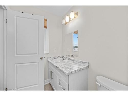 895 Burwell Street, Fort Erie, ON - Indoor Photo Showing Bathroom