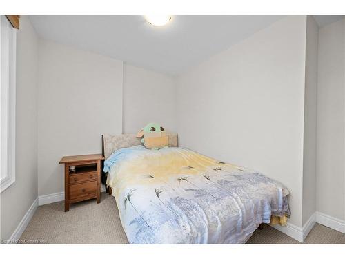 895 Burwell Street, Fort Erie, ON - Indoor Photo Showing Bedroom