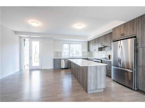 13-2273 Turnberry Road, Burlington, ON - Indoor Photo Showing Kitchen With Stainless Steel Kitchen