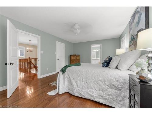 35 Oldmill Road, Ancaster, ON - Indoor Photo Showing Bedroom