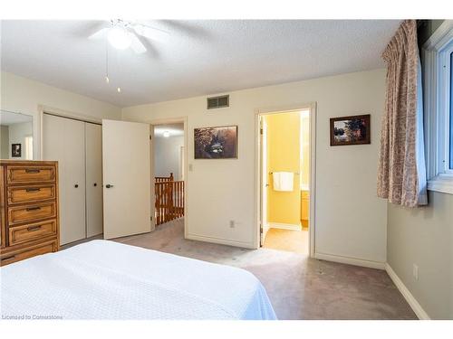 3 San Paulo Drive, Hamilton, ON - Indoor Photo Showing Bedroom